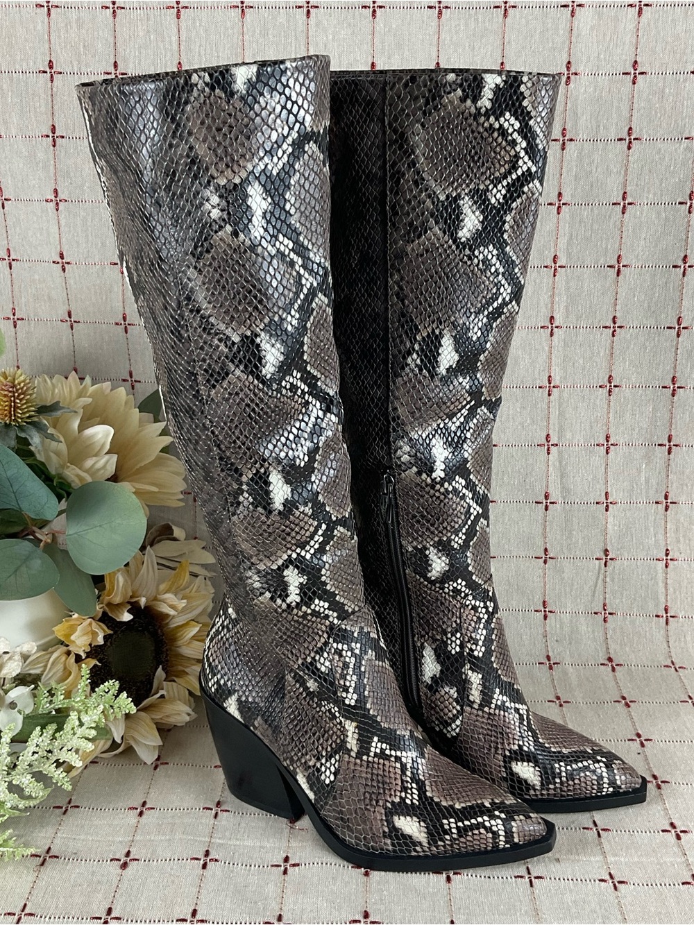 Vince Camuto Gravana Snakeskin Embossed Leather Knee High Heeled Boots 5 - Picture 2 of 8